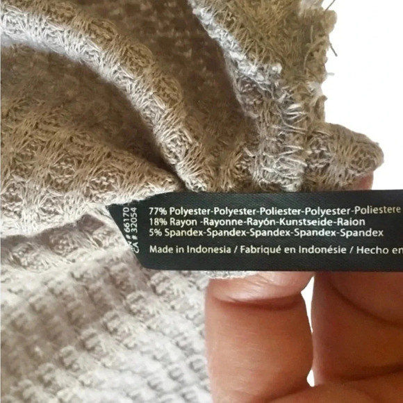 Urban Outfitters Out From Under Jojo Oversized Thermal Top - Picture 4 of 5